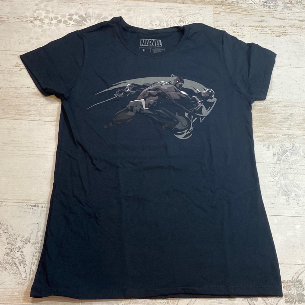 Marvel Black Panther Loot Crate Exclusive Tee Shirt